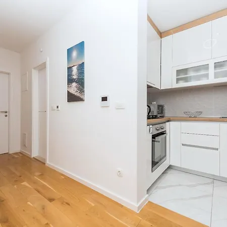 Apartment Petar