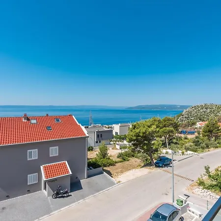 Petar * Makarska