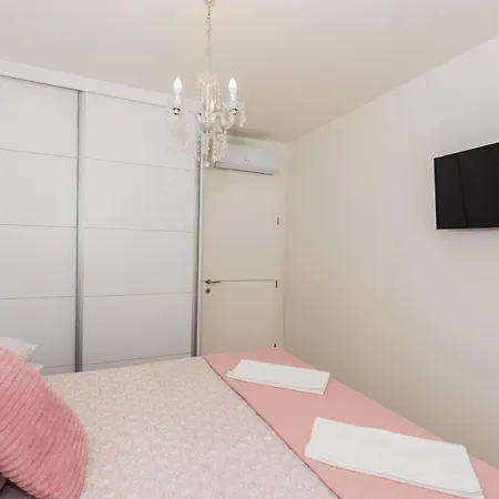 Apartment Petar *
